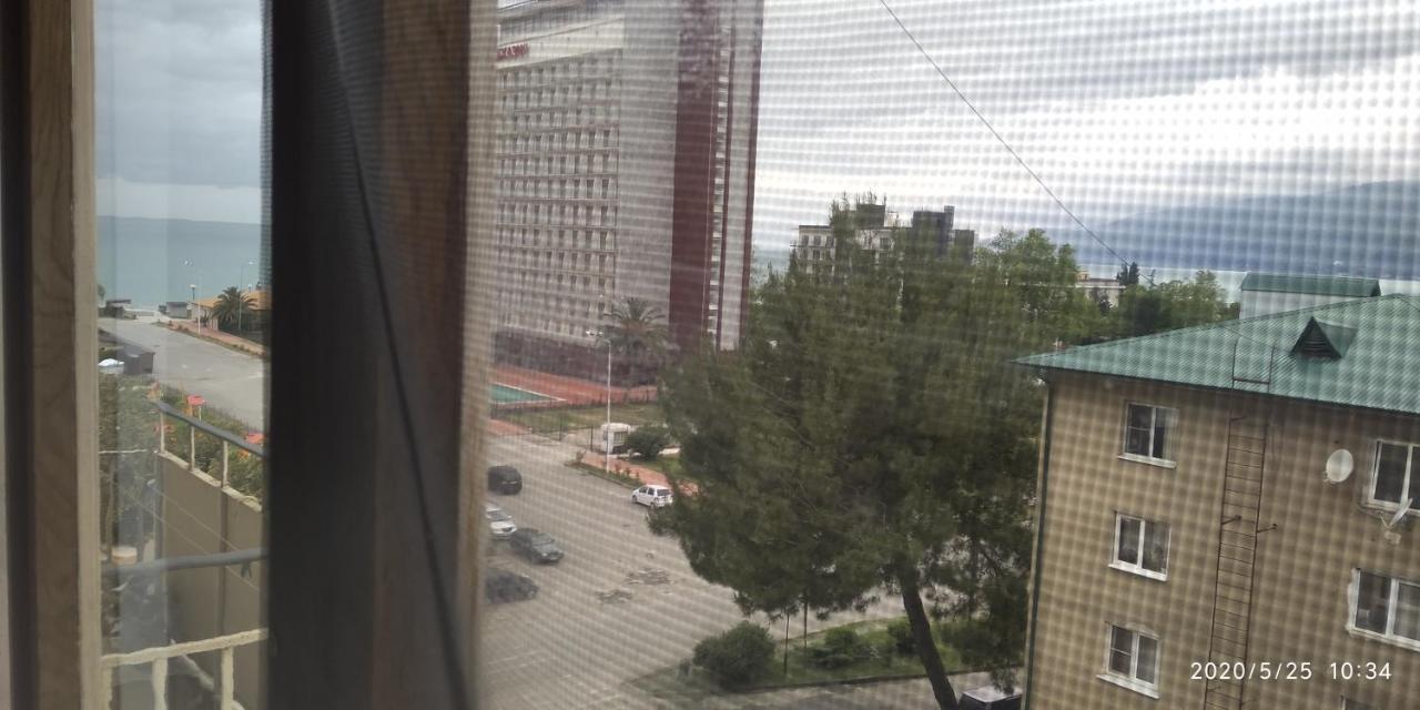 Уютная Комната Gagra Exterior foto